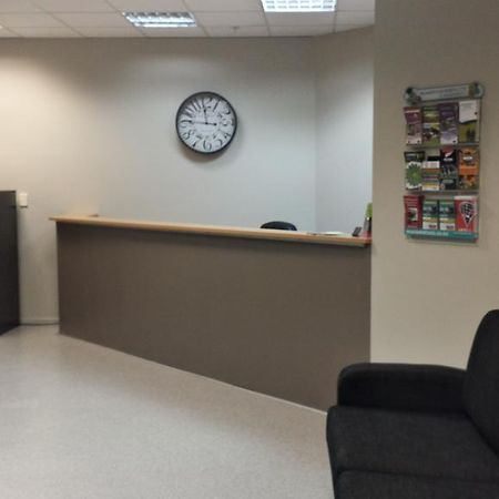 @ The Hub West Aparthotel Палмерстън Норт Екстериор снимка