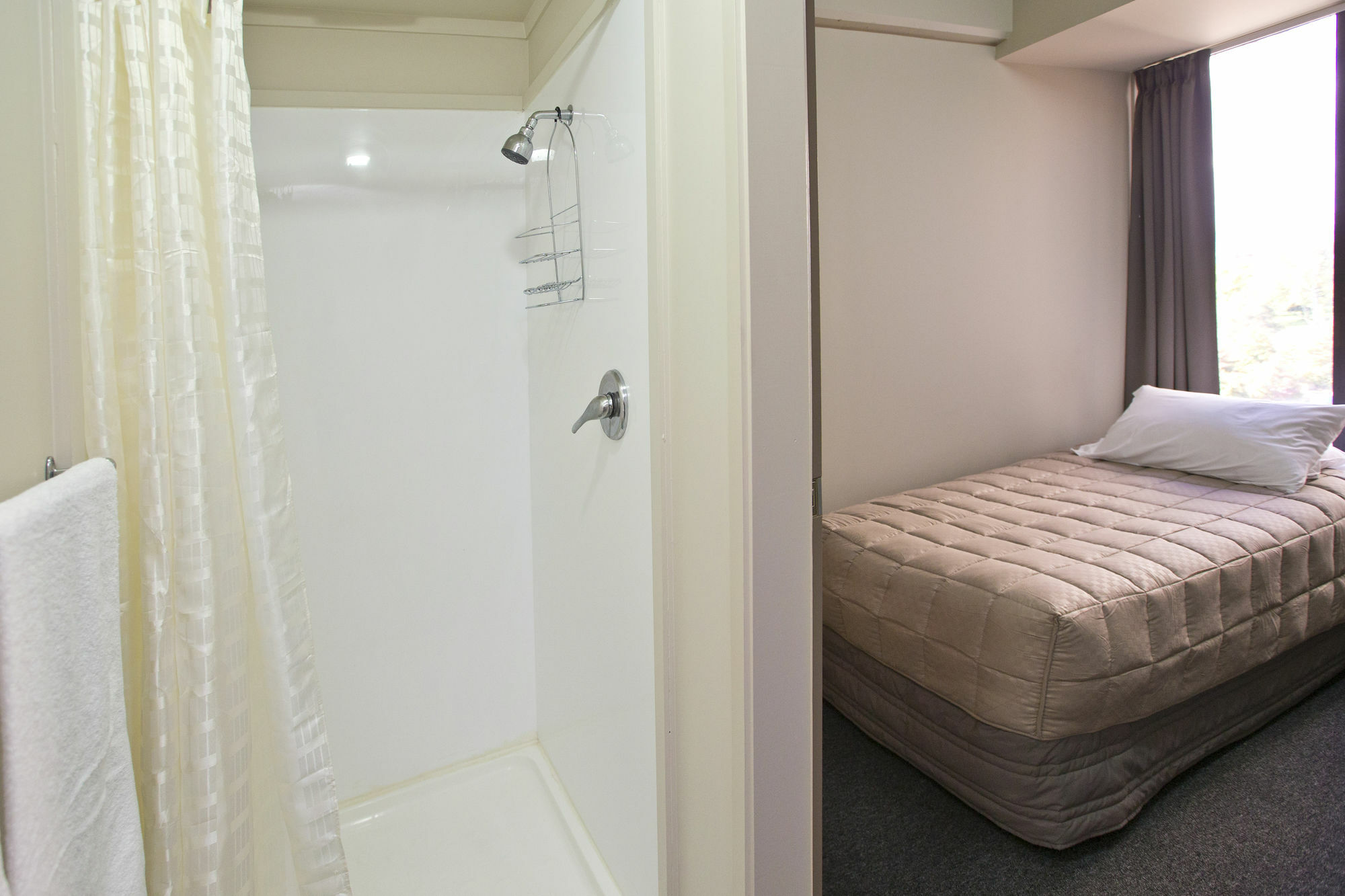 @ The Hub West Aparthotel Палмерстън Норт Екстериор снимка